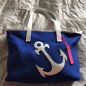 Macbeth Collection Beach Bag